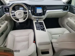 2020 Volvo S60 Momentum with VIN 7JR102FKXLG053729, listed as a Copart auction lot 60680064 with 119,250 mi miles and Salvage Title. Bid and sale history available at carsss.com. Image 8.