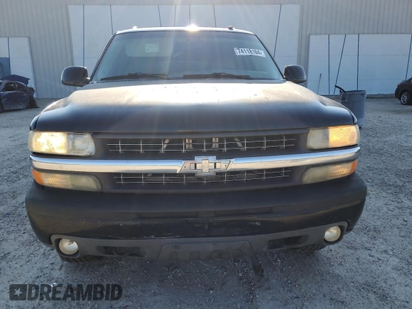 2004 Chevrolet Suburban Z71 with VIN 3GNFK16Z14G117823, listed as a Copart auction lot 74118104 with 136,042 mi miles and Salvage Title. Bid and sale history available at carsss.com. Image 5.