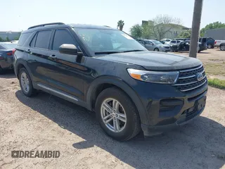 2022 Ford Explorer XLT z VIN 1FMSK7DH1NGA36852, wystawiony jako IAAI lot #41941093 z przebiegiem 40 623 mil mil oraz . Historia ofert i sprzedaży dostępna na DreamBid. Obrazek 1.
