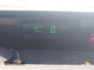 2005 Toyota Prius z VIN JTDKB20UX57051568, wystawiony jako IAAI lot #42318318 z przebiegiem 138 487 mil mil oraz . Historia ofert i sprzedaży dostępna na DreamBid. Obrazek 7.