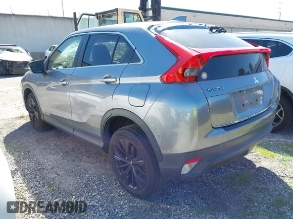 2018 Mitsubishi Eclipse Cross LE z VIN JA4AT4AA5JZ062561, wystawiony jako IAAI lot #41572618 z przebiegiem 95 716 mil mil oraz . Historia ofert i sprzedaży dostępna na DreamBid. Obrazek 3.