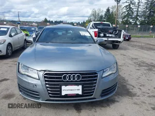 2014 Audi A7 Premium Plus z VIN WAUWGAFC4EN160144, wystawiony jako IAAI lot #41970181 z przebiegiem 118 761 mil mil oraz . Historia ofert i sprzedaży dostępna na DreamBid. Obrazek 12.