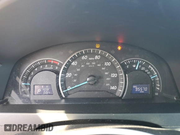 2015 Toyota Camry XLE with VIN 4T4BF1FKXFR493792, listed as a Copart auction lot 53697955 with 95,570 mi miles and Salvage Title. Bid and sale history available at carsss.com. Image 9.