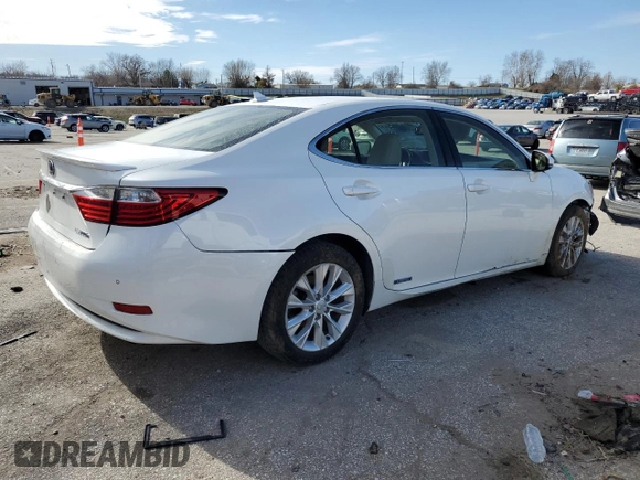 2013 Lexus ES 300h Hybrid with VIN JTHBW1GG0D2022623, listed as a Copart auction lot 49096895 with 178,330 mi miles and Salvage Title. Bid and sale history available at carsss.com. Image 3.