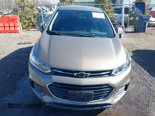 2021 Chevrolet Trax LS with VIN KL7CJKSB7MB306172, listed as a IAAI auction lot 41663054 with 108,241 mi miles. Bid and sale history available at carsss.com. Image 12.