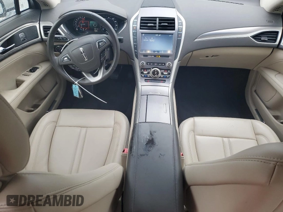2019 Lincoln MKZ Standard with VIN 3LN6L5A91KR619118, listed as a Copart auction lot 82528044 with 10,541 mi miles and Salvage Title. Bid and sale history available at carsss.com. Image 8.