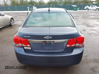 2014 Chevrolet Cruze LS z VIN 1G1PA5SH1E7189504, wystawiony jako IAAI lot #41143671 z przebiegiem 159 775 mil mil oraz . Historia ofert i sprzedaży dostępna na DreamBid. Obrazek 16.