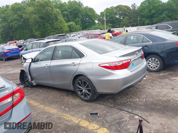 2017 Toyota Camry XLE z VIN 4T1BF1FK0HU436644, wystawiony jako IAAI lot #42134920 z przebiegiem 136 917 mil mil oraz . Historia ofert i sprzedaży dostępna na DreamBid. Obrazek 14.