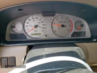 2001 Nissan Frontier SE z VIN 1N6ED27T21C305986, wystawiony jako Copart lot #59665065 z przebiegiem 201 540 mil mil oraz Czysty tytuł • Clean title. Historia ofert i sprzedaży dostępna na DreamBid. Obrazek 9.