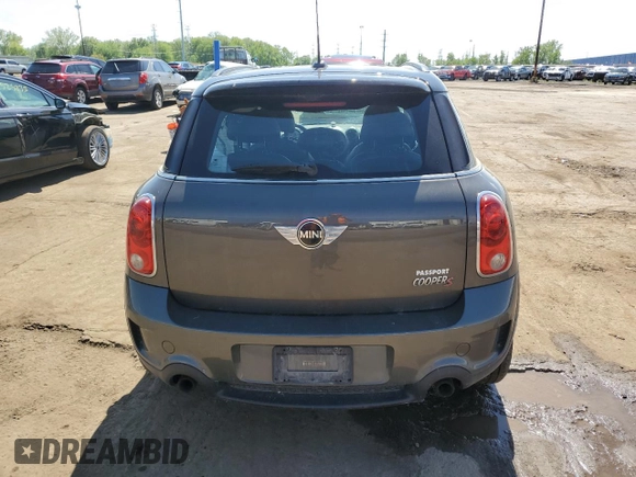 2012 MINI Countryman S z VIN WMWZC5C56CWM14210, wystawiony jako Copart lot #57466485 z przebiegiem 114 029 mil mil oraz Czysty tytuł • Clean title. Historia ofert i sprzedaży dostępna na DreamBid. Obrazek 6.