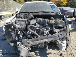 2021 Jeep Grand Cherokee SRT with VIN 1C4RJFDJ5MC584989, listed as a Copart auction lot 71048734 with 68,774 mi miles and Salvage Title. Bid and sale history available at carsss.com. Image 5.