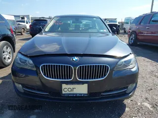 2013 BMW 5 Series 535i xDrive with VIN WBAFU7C5XDDU68439, listed as a IAAI auction lot 42376688 with 153,580 mi miles and . Bid and sale history available at DreamBid. Image 12.