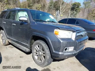 2012 Toyota 4Runner SR5 with VIN JTEBU5JR7C5083050, listed as a IAAI auction lot 41639042 with 204,285 mi miles. Bid and sale history available at carsss.com. Image 1.