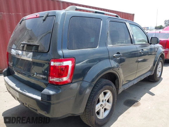 2008 Ford Escape Hybrid z VIN 1FMCU49H48KA03674, wystawiony jako IAAI lot #42587791 z przebiegiem 160 202 mil mil oraz . Historia ofert i sprzedaży dostępna na DreamBid. Obrazek 4.