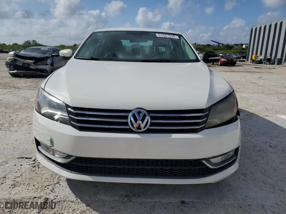 2015 Volkswagen Passat 1.8T Limited Edition with VIN 1VWAS7A39FC115068, listed as a Copart auction lot 51227235 with 159,995 mi miles and Salvage Title. Bid and sale history available at carsss.com. Image 5.