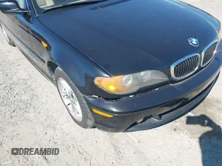 2004 BMW 3 Series 325Ci with VIN WBABW33414PL28254, listed as a IAAI auction lot 41785394 with 129,235 mi miles. Bid and sale history available at carsss.com. Image 15.