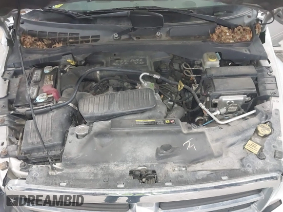 2005 Dodge Durango Limited with VIN 1D8HB58D15F528525, listed as a IAAI auction lot 41917956 with 254,372 mi miles and . Bid and sale history available at DreamBid. Image 10.