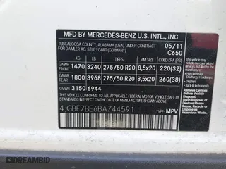 2011 Mercedes-Benz GL-Class GL 450 with VIN 4JGBF7BE6BA744591, listed as a IAAI auction lot 42047641 with 1 mi miles. Bid and sale history available at carsss.com. Image 9.