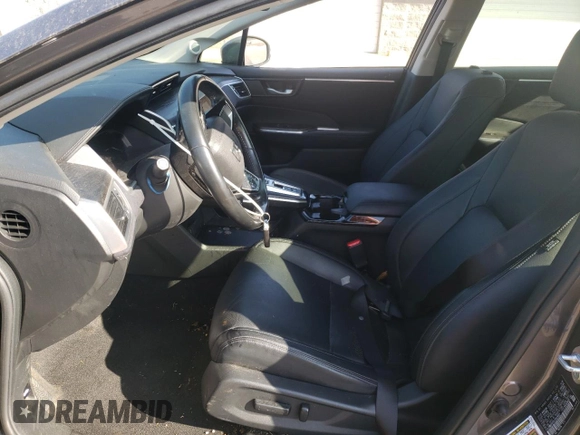 2018 Honda Clarity Plug-In Hybrid Touring with VIN JHMZC5F31JC016851, listed as a Copart auction lot 71232293 with 61,398 mi miles. Bid and sale history available at carsss.com. Image 7.