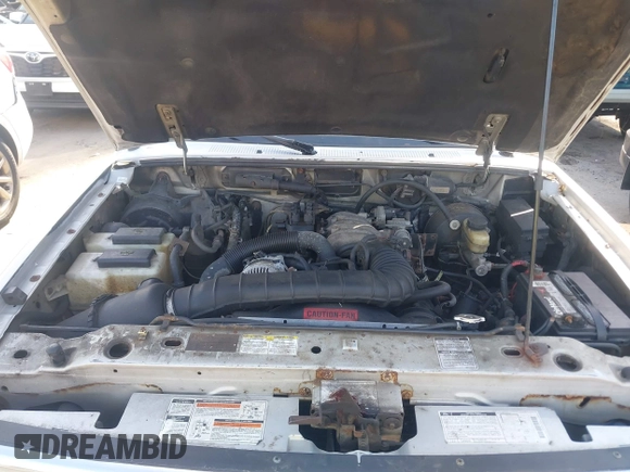 1995 Ford Ranger Splash with VIN 1FTCR14U8STA32847, listed as a IAAI auction lot 42109803 with 155,878 mi miles. Bid and sale history available at carsss.com. Image 10.