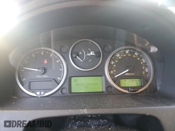 2009 Land Rover LR2 HSE with VIN SALFR24N39H140455, listed as a Copart auction lot 85993734 with 172,743 mi miles and Salvage title. Bid and sale history available at DreamBid. Image 9.