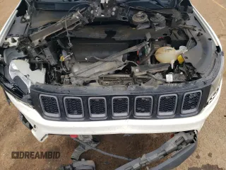 2018 Jeep Compass Trailhawk with VIN 3C4NJDDB1JT130136, listed as a Copart auction lot 47416525 with 74,662 mi miles and Salvage Title. Bid and sale history available at carsss.com. Image 13.