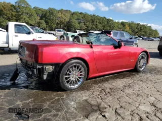 2005 Cadillac XLR z VIN 1G6YV34A555600826, wystawiony jako Copart lot #79404394 z przebiegiem 94 892 mil mil oraz Szkody całkowita. Historia ofert i sprzedaży dostępna na DreamBid. Obrazek 3.