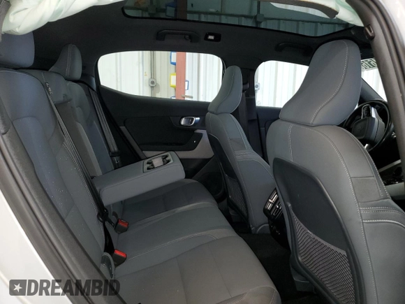2023 Polestar 2 z VIN YSMED3KA4PL126778, wystawiony jako Copart lot #55846165 z przebiegiem Nie podano mil oraz Szkody całkowita. Historia ofert i sprzedaży dostępna na DreamBid. Obrazek 10.