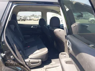 2017 Nissan Pathfinder Platinum with VIN 5N1DR2MM6HC615528, listed as a IAAI auction lot 42349325 with 155,632 mi miles and . Bid and sale history available at DreamBid. Image 8.