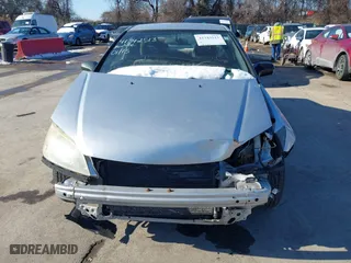 2004 Honda Civic VP with VIN 1HGEM22194L065818, listed as a IAAI auction lot 41342513 with 206,299 mi miles. Bid and sale history available at carsss.com. Image 6.