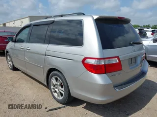 2007 Honda Odyssey EX-L z VIN 5FNRL38797B413208, wystawiony jako IAAI lot #42290074 z przebiegiem 196 678 mil mil oraz . Historia ofert i sprzedaży dostępna na DreamBid. Obrazek 3.