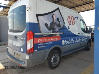 2015 Ford Transit z VIN 1FTNE1CM9FKA53207, wystawiony jako Copart lot #62840195 z przebiegiem 208 385 mil mil oraz Czysty tytuł • Clean title. Historia ofert i sprzedaży dostępna na DreamBid. Obrazek 3.