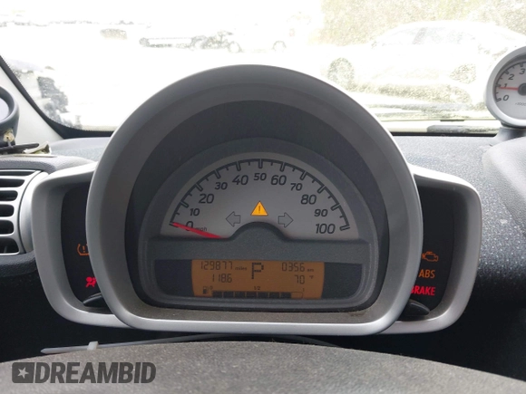 2009 Smart fortwo Pure with VIN WMEEJ31X69K244948, listed as a IAAI auction lot 41925643 with 129,877 mi miles and . Bid and sale history available at DreamBid. Image 7.