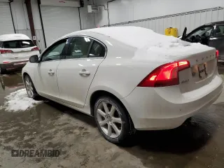 2016 Volvo S60 T5 Premier z VIN YV1612TK4G2400572, wystawiony jako Copart lot #45392205 z przebiegiem 75 812 mil mil oraz Szkoda całkowita • Salvage title. Historia ofert i sprzedaży dostępna na DreamBid. Obrazek 2.
