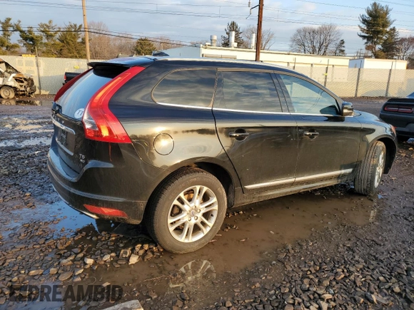 2016 Volvo XC60 T5 Premier with VIN YV4612RK8G2837274, listed as a Copart auction lot 43344145 with 96,780 mi miles and Salvage Title. Bid and sale history available at carsss.com. Image 3.