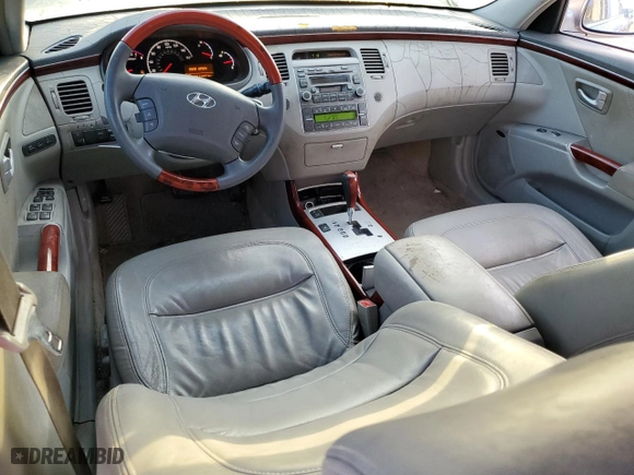 2006 Hyundai Azera SE with VIN KMHFC46F66A117570, listed as a Copart auction lot 79708844 with 131,877 mi miles and Salvage Title. Bid and sale history available at carsss.com. Image 8.