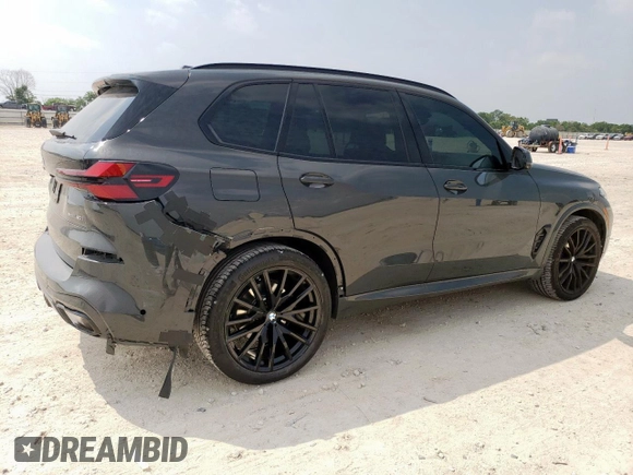 2025 BMW X5 xDrive40i z VIN 5UX23EU02S9Z67262, wystawiony jako Copart lot #56757915 z przebiegiem 2 538 mil mil oraz Szkoda całkowita • Salvage title. Historia ofert i sprzedaży dostępna na DreamBid. Obrazek 3.