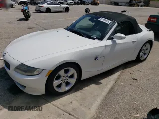 2007 BMW Z4 3.0i with VIN 4USBU33587LW70632, listed as a Copart auction lot 51910635 with 198,700 mi miles and Clean Title. Bid and sale history available at carsss.com. Image 1.