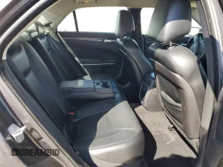 2015 Chrysler 300 Limited z VIN 2C3CCAAG1FH887381, wystawiony jako Copart lot #50533595 z przebiegiem 192 630 mil mil oraz Nie do naprawy • Non repairable. Historia ofert i sprzedaży dostępna na DreamBid. Obrazek 10.