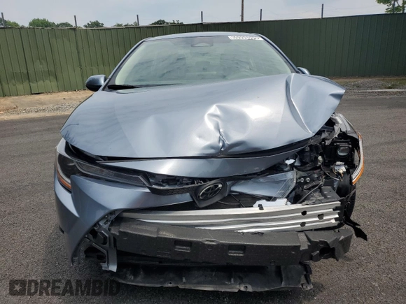 2024 Toyota Corolla LE with VIN 5YFB4MDE4RP109302, listed as a Copart auction lot 60998095 with 40,778 mi miles and Clean title. Bid and sale history available at DreamBid. Image 5.
