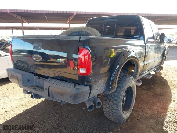 2008 Ford Super Duty F-250 SRW XL with VIN 1FTSW21R98EC08991, listed as a IAAI auction lot 41135638 with 141,036 mi miles. Bid and sale history available at carsss.com. Image 4.