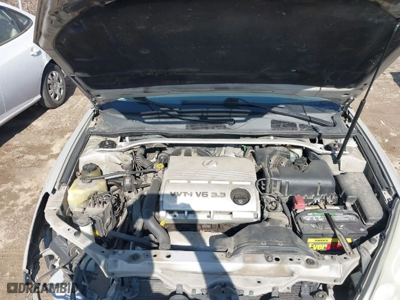 2004 Lexus ES 330 with VIN JTHBA30G445021509, listed as a IAAI auction lot 41775731 with 174,320 mi miles. Bid and sale history available at carsss.com. Image 10.