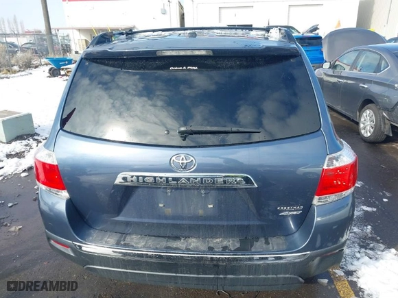 2013 Toyota Highlander Limited with VIN 5TDDK3EH3DS233014, listed as a IAAI auction lot 41634534 with 1 mi miles. Bid and sale history available at carsss.com. Image 15.