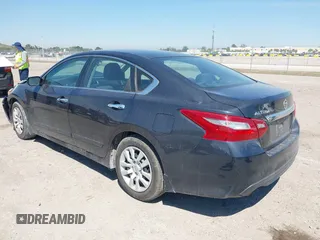 2018 Nissan Altima SV with VIN 1N4AL3AP6JC153366, listed as a IAAI auction lot 41847415 with 79,710 mi miles and . Bid and sale history available at carsss.com. Image 3.