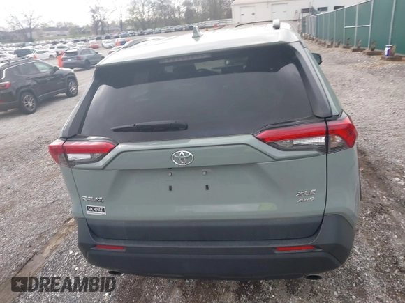 2022 Toyota RAV4 XLE with VIN 2T3P1RFV0NW270223, listed as a IAAI auction lot 41884581 with 20,832 mi miles. Bid and sale history available at carsss.com. Image 16.