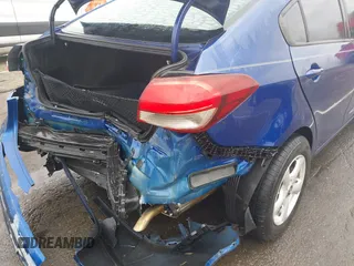 2017 Kia Forte LX with VIN 3KPFK4A73HE139100, listed as a IAAI auction lot 42112650 with 116,222 mi miles and . Bid and sale history available at carsss.com. Image 18.