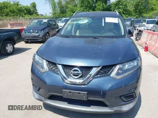 2016 Nissan Rogue SV with VIN KNMAT2MV2GP692275, listed as a IAAI auction lot 42171702 with 33,413 mi miles. Bid and sale history available at carsss.com. Image 12.