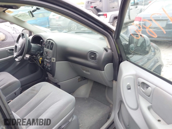 2005 Dodge Grand Caravan with VIN 2D8GP24R55R248418, listed as a IAAI auction lot 42147890 with Not Provided miles and . Bid and sale history available at DreamBid. Image 5.