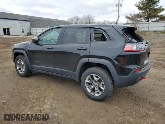 2019 Jeep Cherokee Trailhawk with VIN 1C4PJMBX7KD341534, listed as a Copart auction lot 52352765 with 207,532 mi miles and Salvage Title. Bid and sale history available at DreamBid. Image 2.