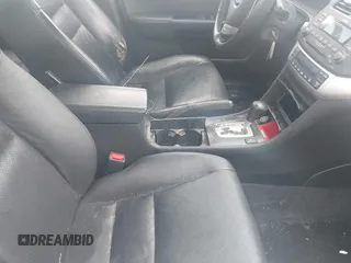 2004 Acura TSX with VIN JH4CL96844C016596, listed as a IAAI auction lot 40133631 with 203,867 mi miles. Bid and sale history available at carsss.com. Image 5.
